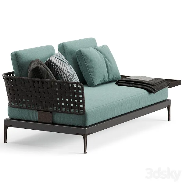 مبل فضای باز Minotti Patio با طراحی لوکس و مدرن.